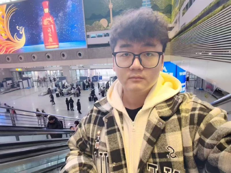 小白的第二张照片--西安闪婚服务中心