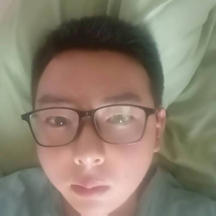 小黄的第三张照片--西安闪婚服务中心